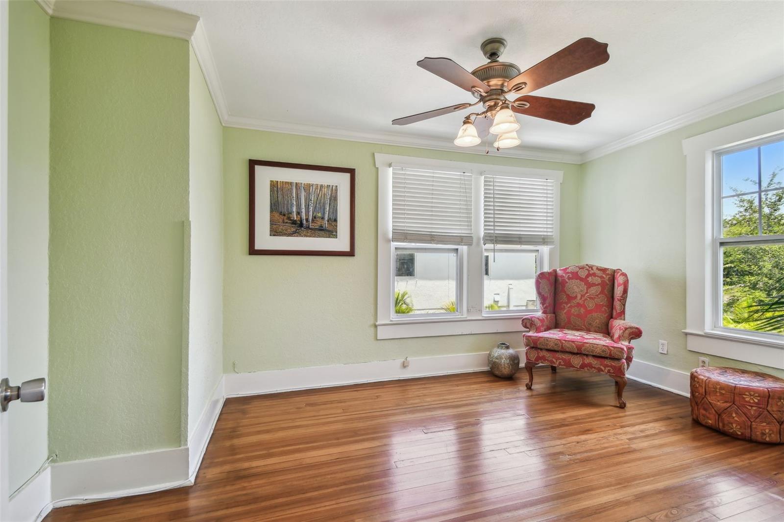 834 26TH AVE N, ST PETERSBURG, FL, 33704