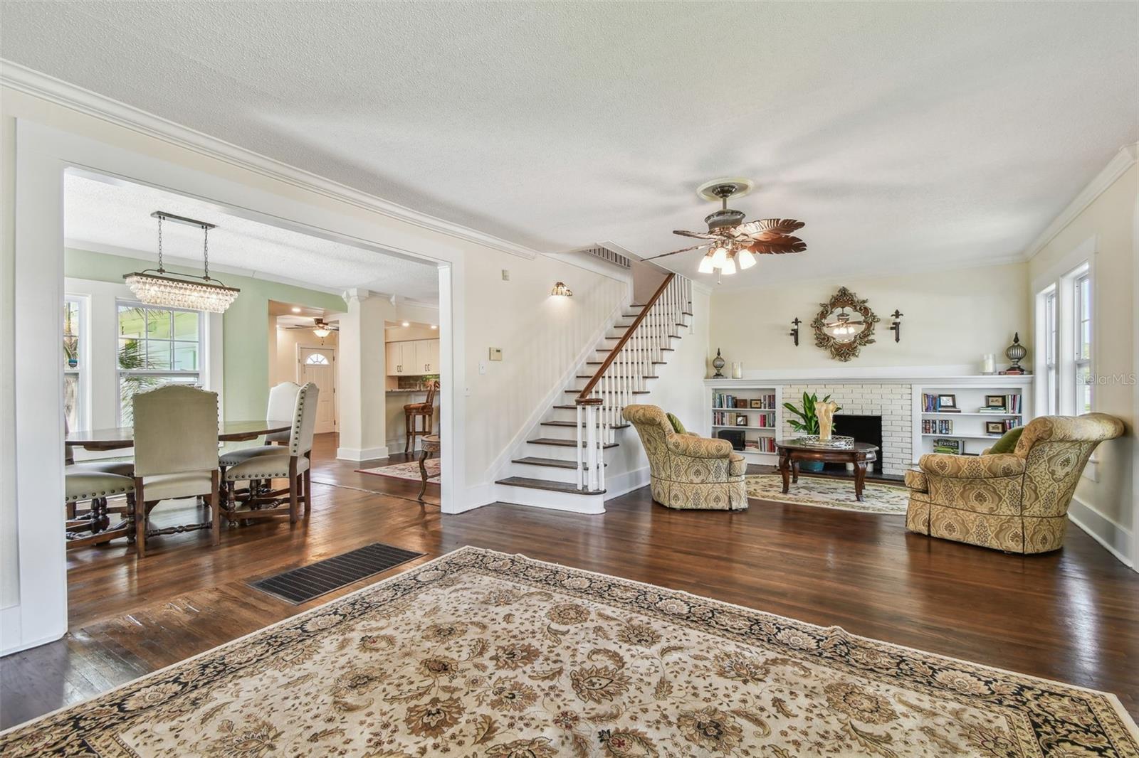 834 26TH AVE N, ST PETERSBURG, FL, 33704