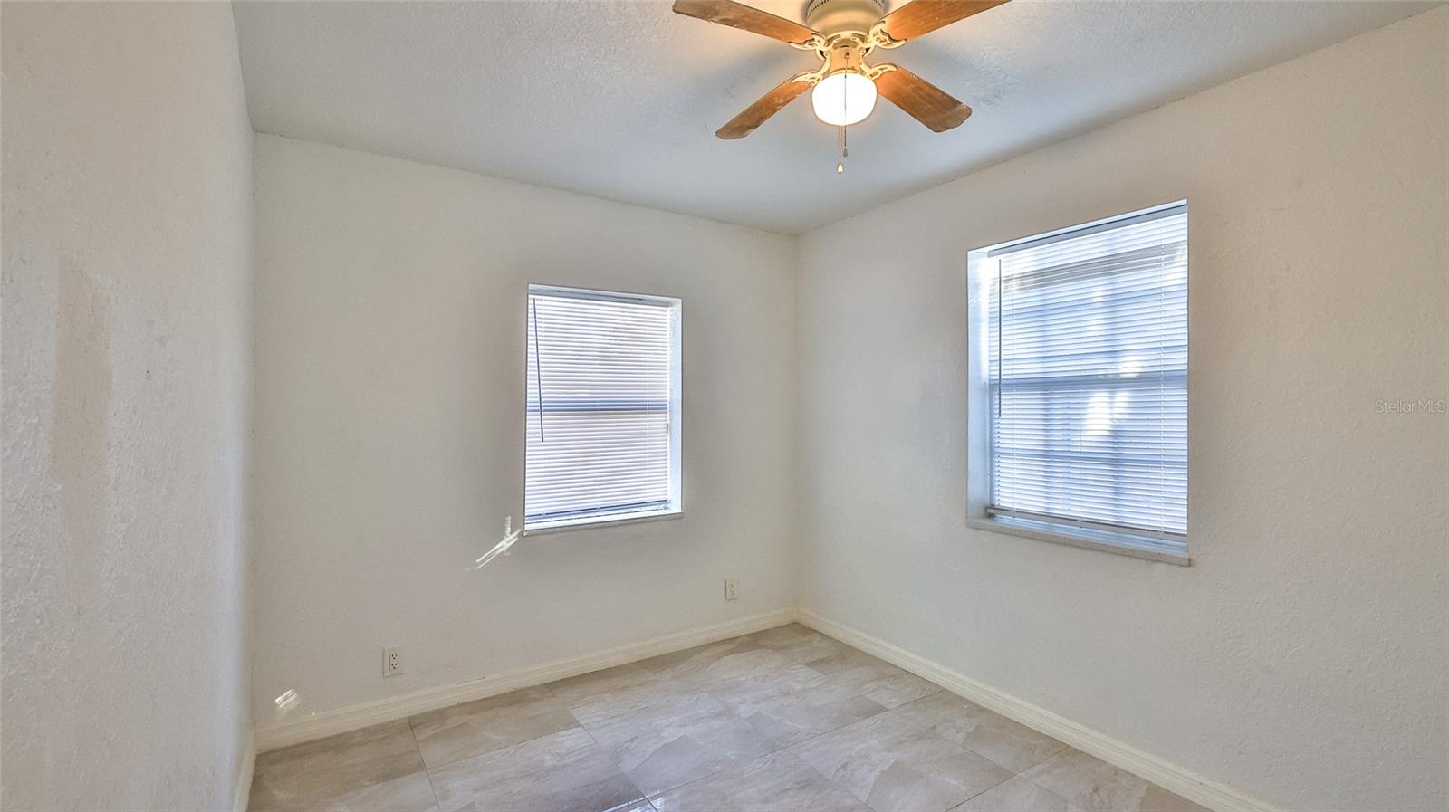 326 HOBART AVE, DAYTONA BEACH, FL, 32114