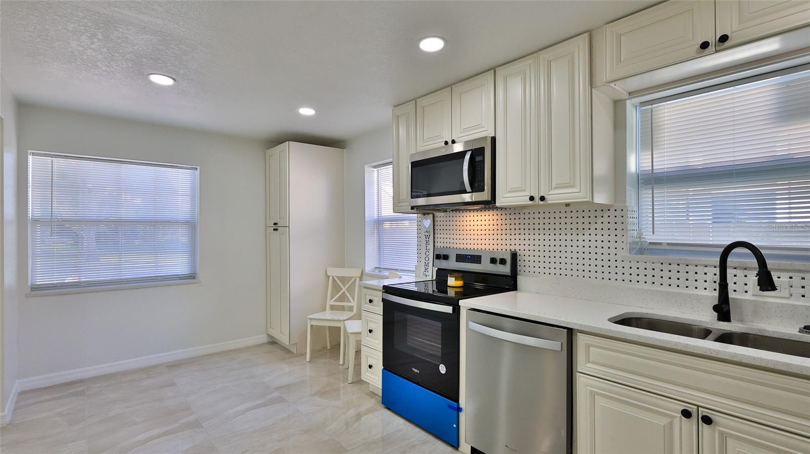 326 HOBART AVE, DAYTONA BEACH, FL, 32114