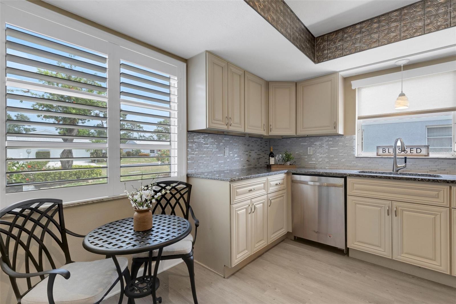 3666 BONAVENTURE CT, SARASOTA, FL, 34243