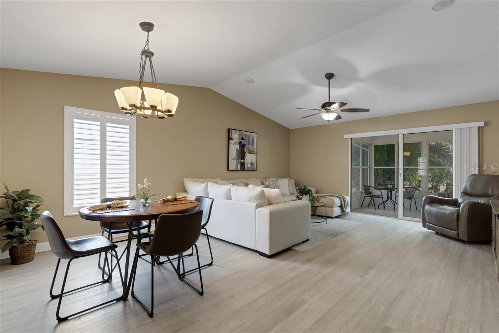 3666 BONAVENTURE CT, SARASOTA, FL, 34243