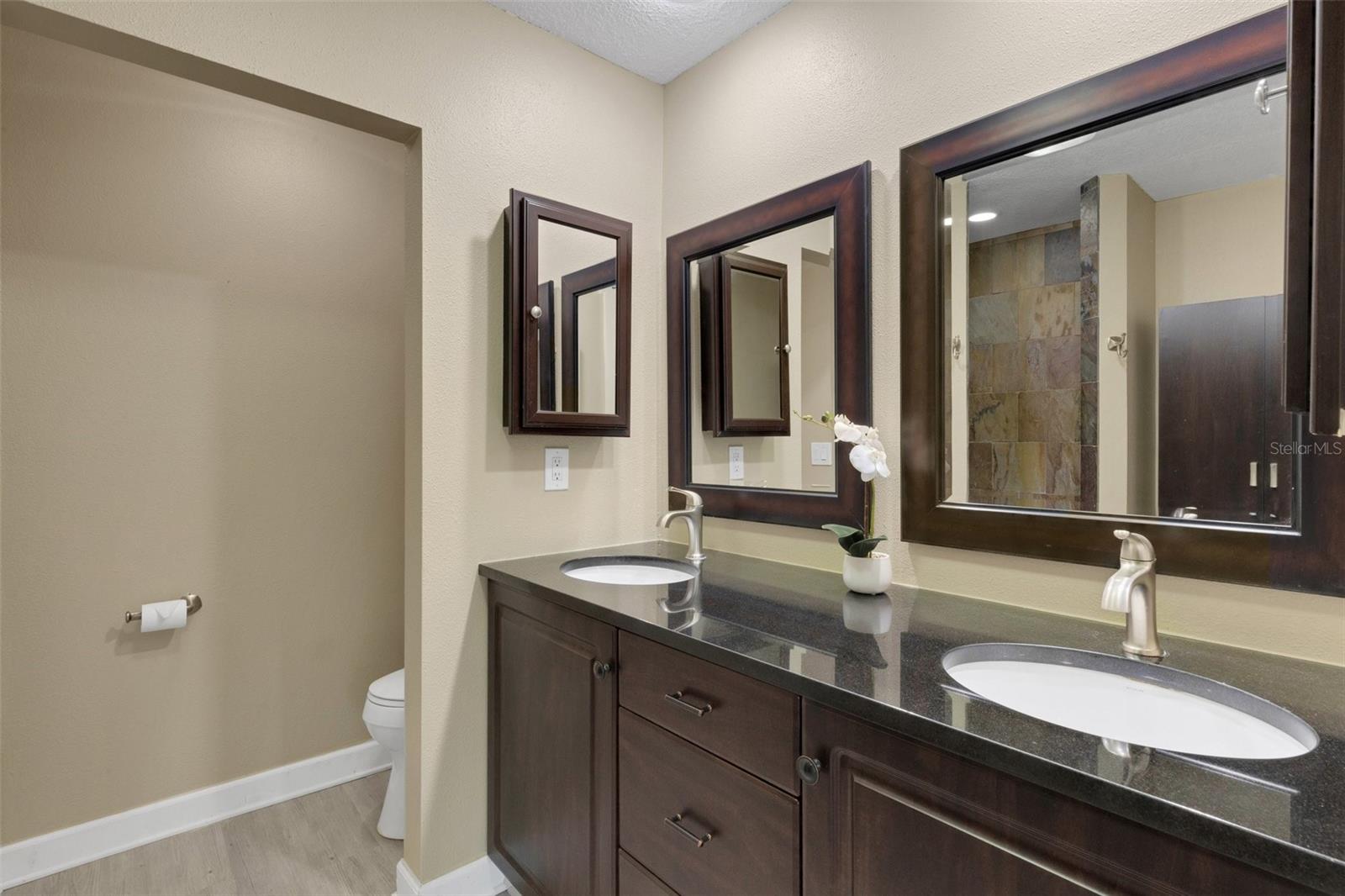 3666 BONAVENTURE CT, SARASOTA, FL, 34243