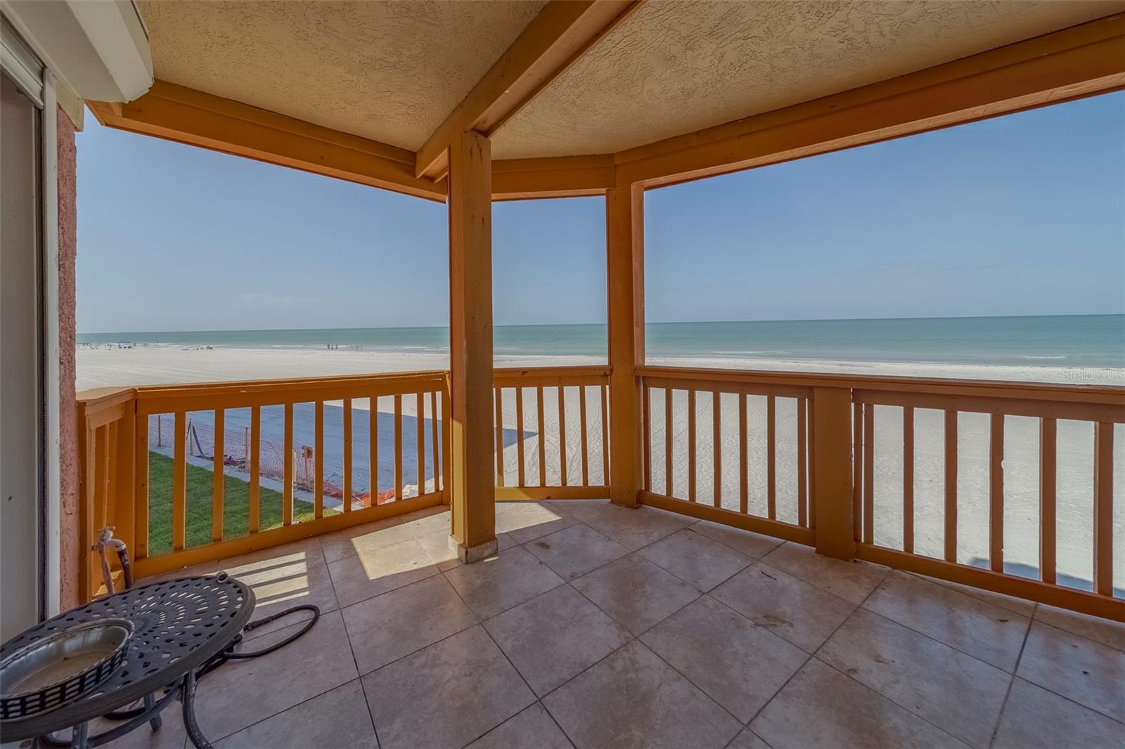 TB8385131 Property Photo