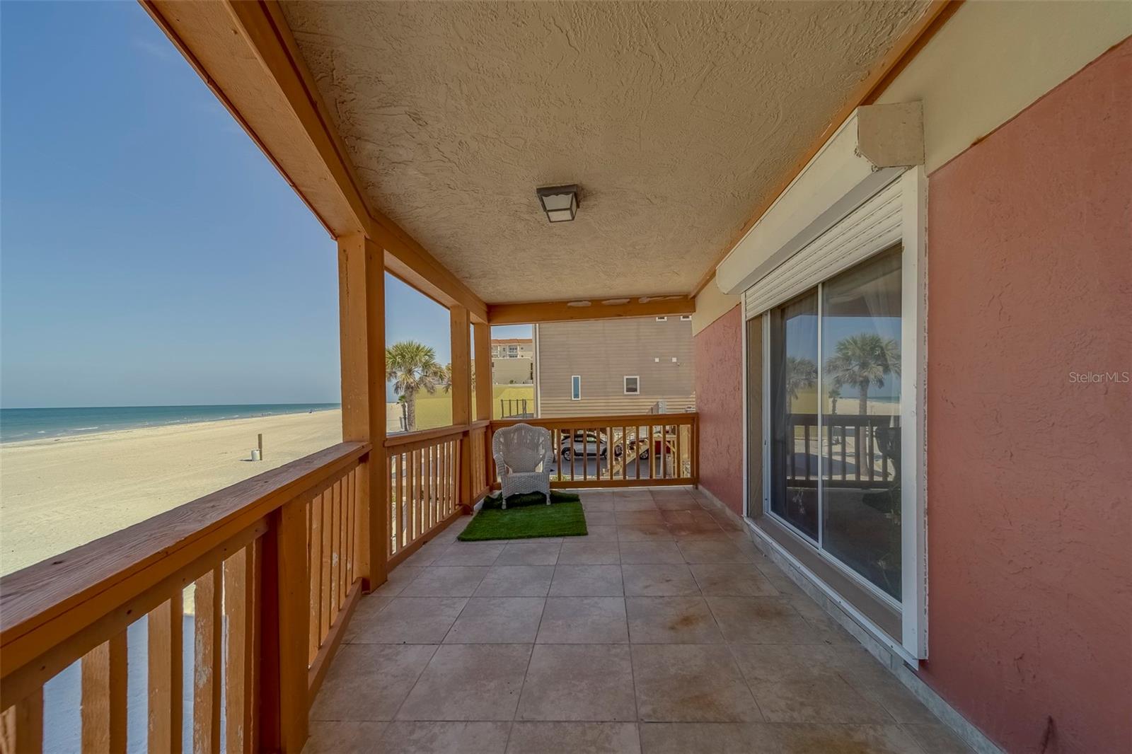 TB8385131 Property Photo