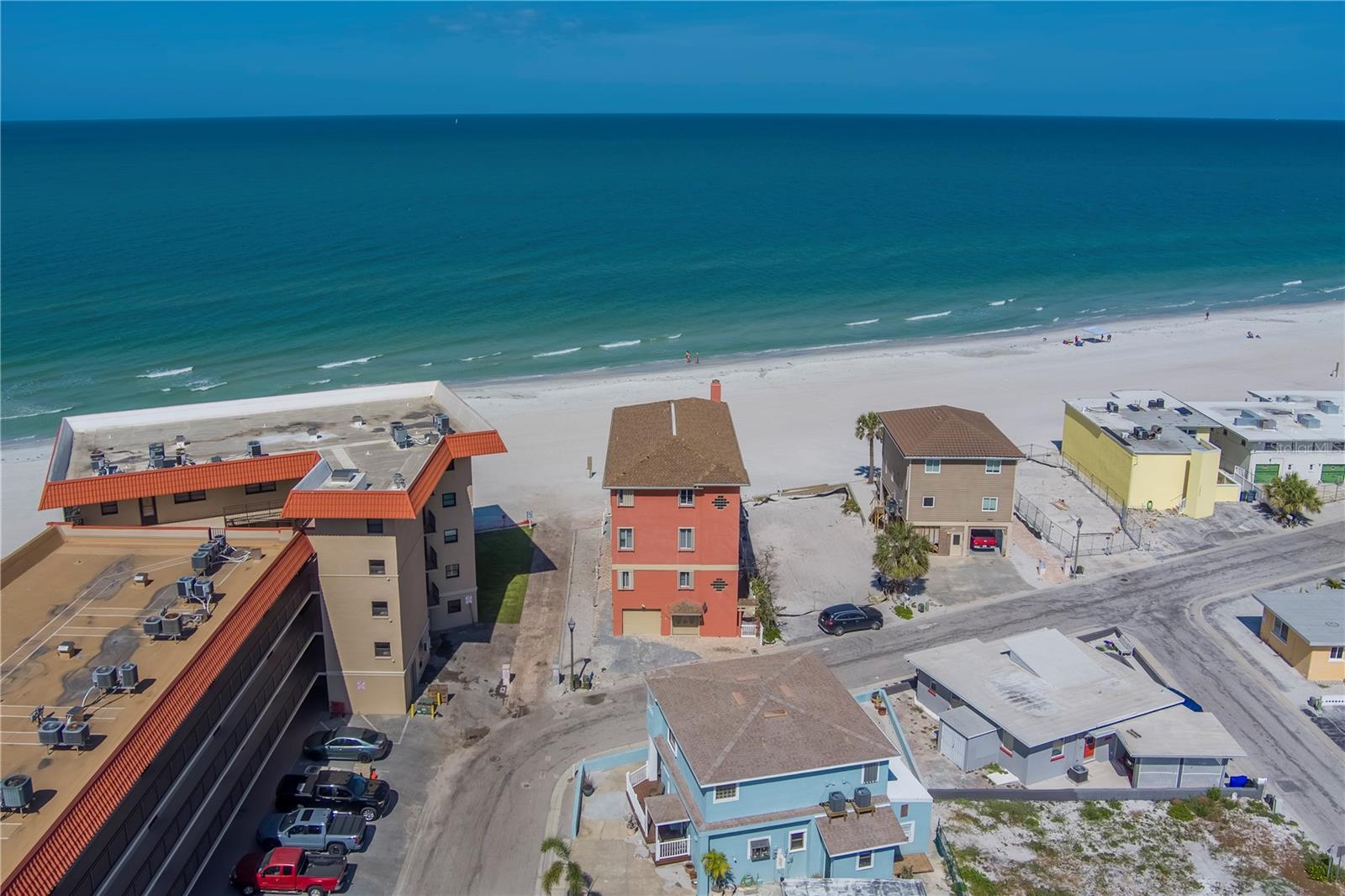 TB8385131 Property Photo