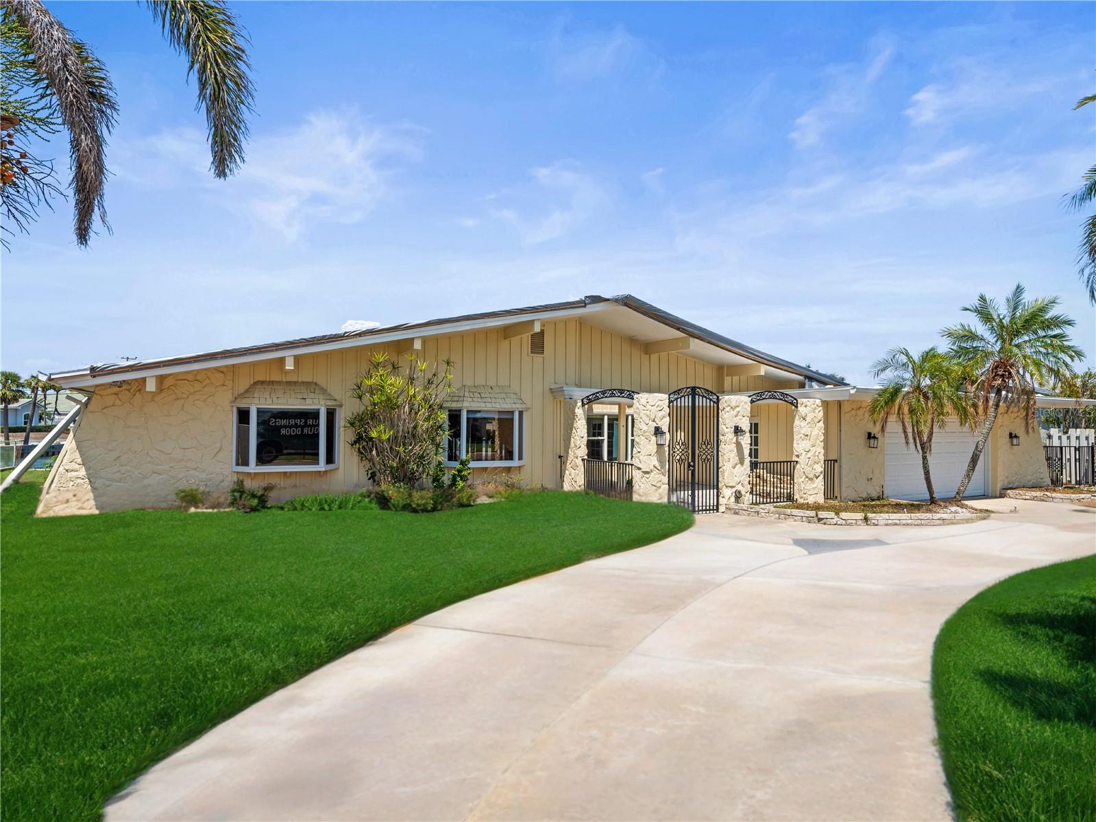 5409 PALI WAY, ST PETE BEACH, FL, 33706