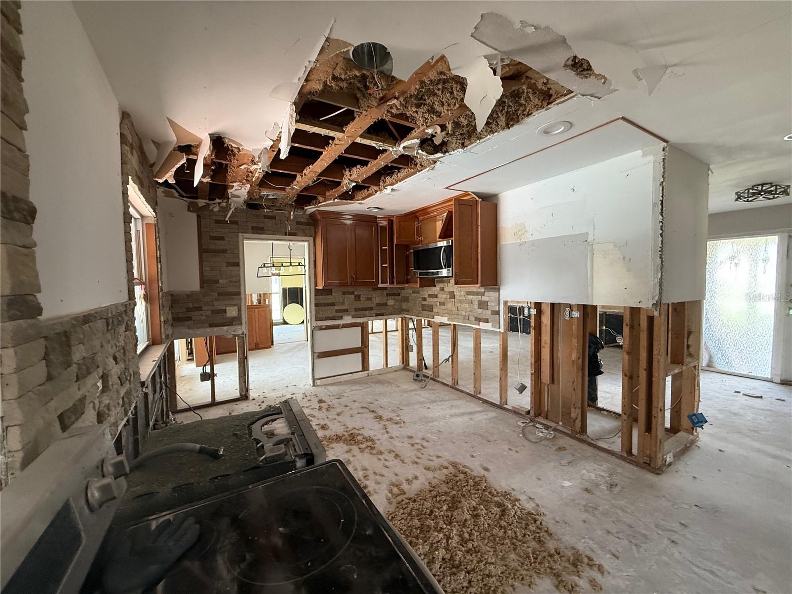 5201 DENVER ST NE, ST PETERSBURG, FL, 33703