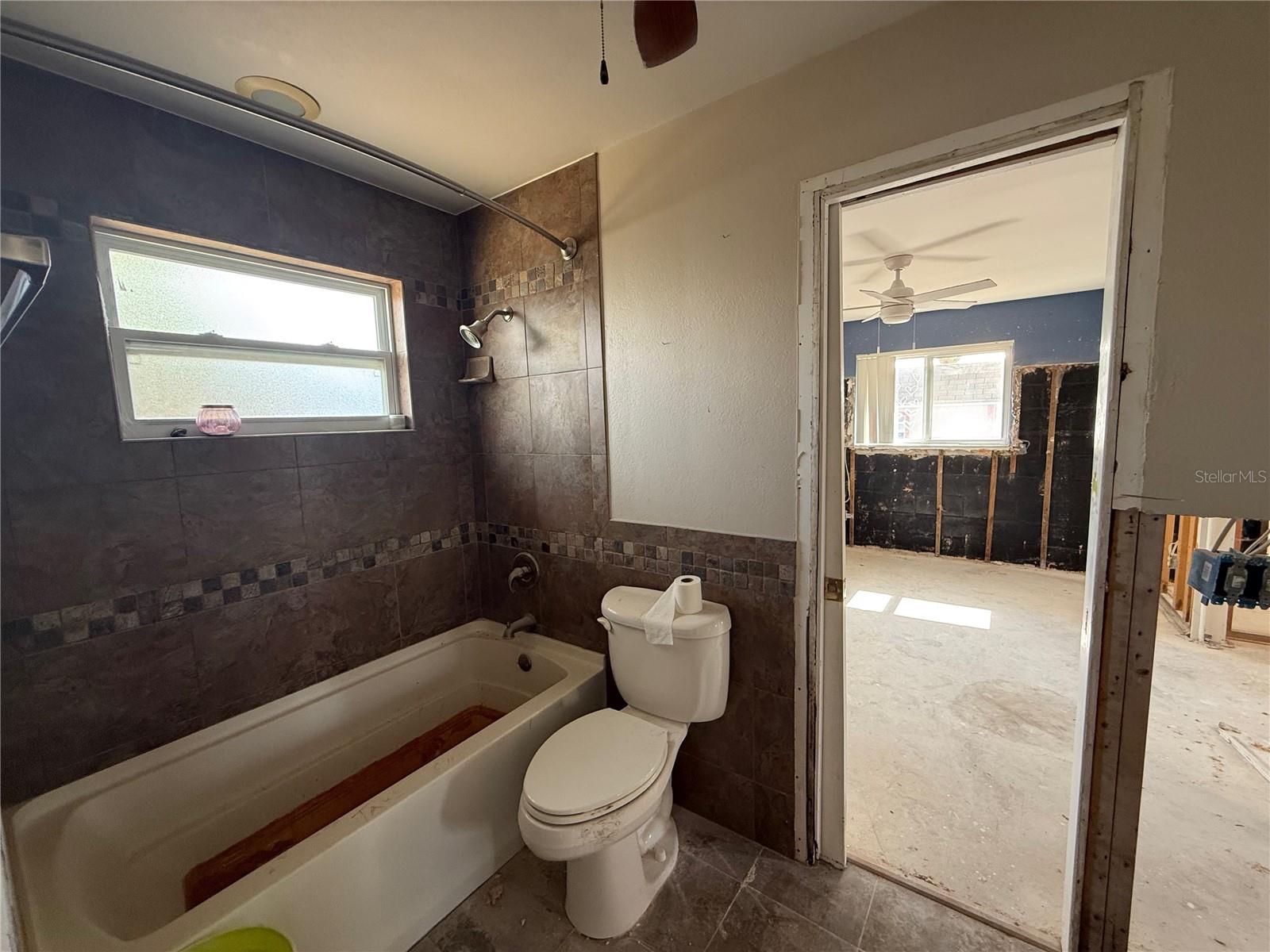 5201 DENVER ST NE, ST PETERSBURG, FL, 33703