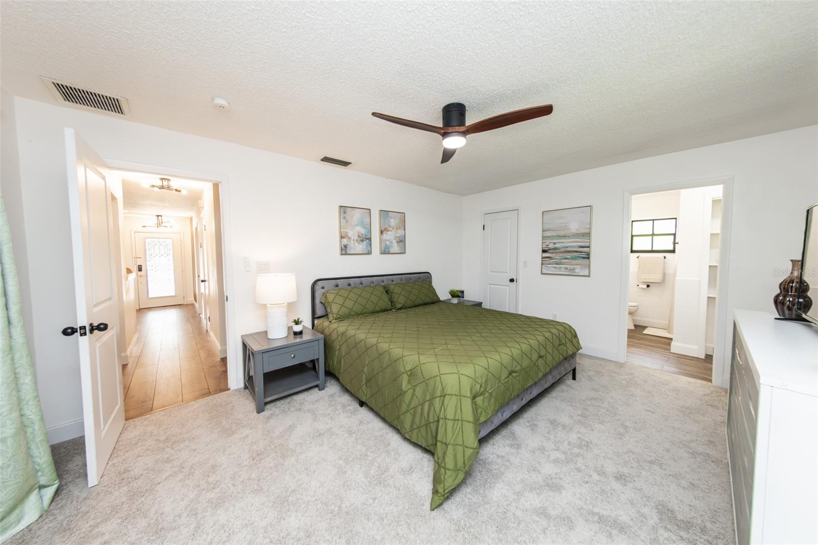 1820 N MERRICK DR, DELTONA, FL, 32738