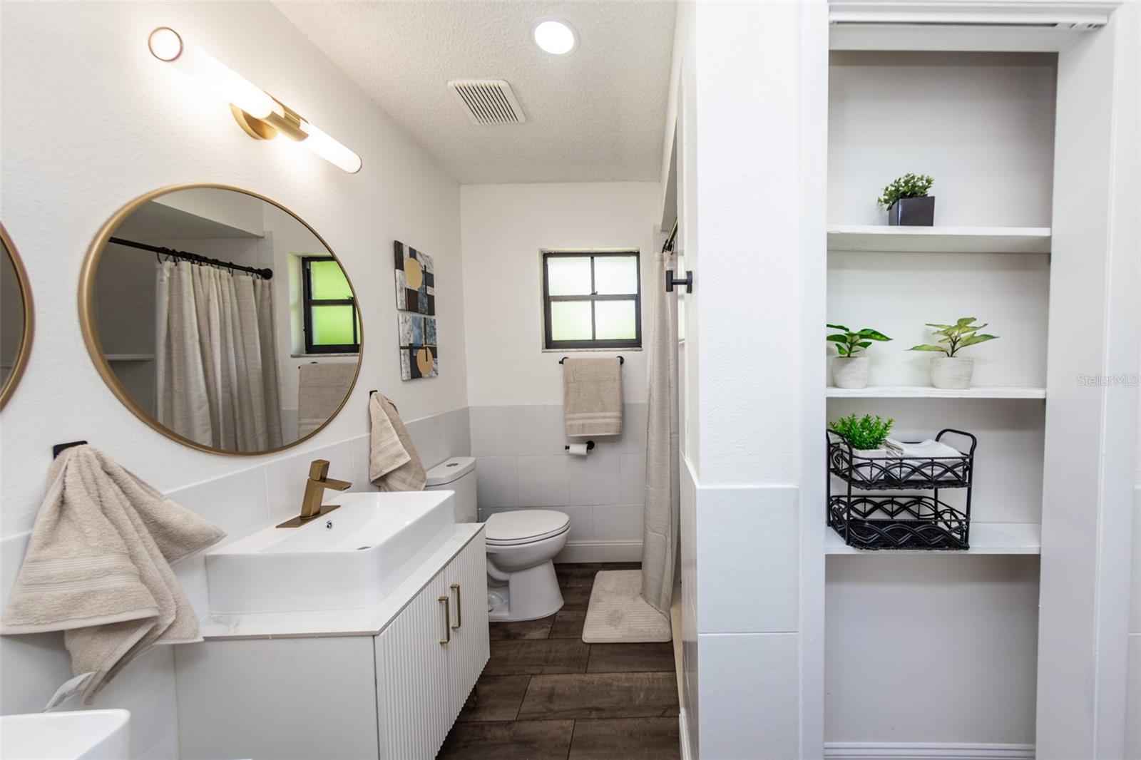 1820 N MERRICK DR, DELTONA, FL, 32738