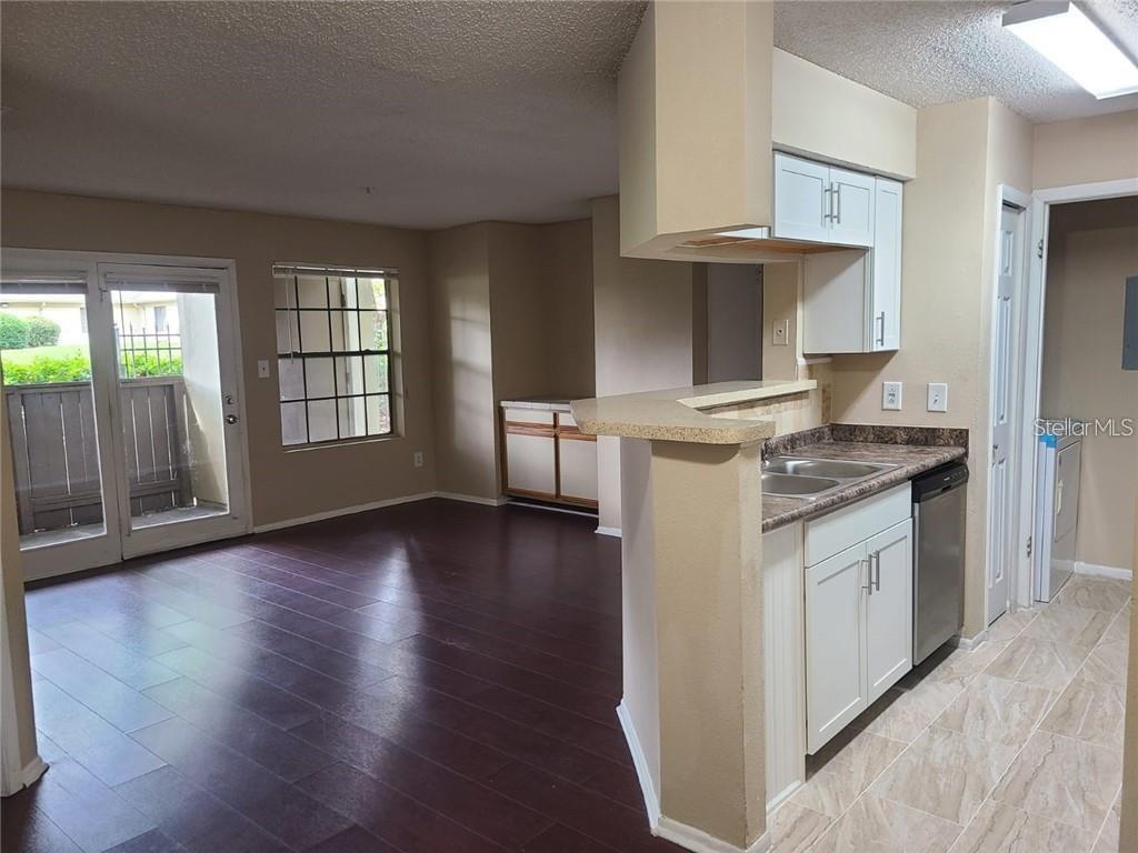 236 AFTON SQ #112, ALTAMONTE SPRINGS, FL, 32714