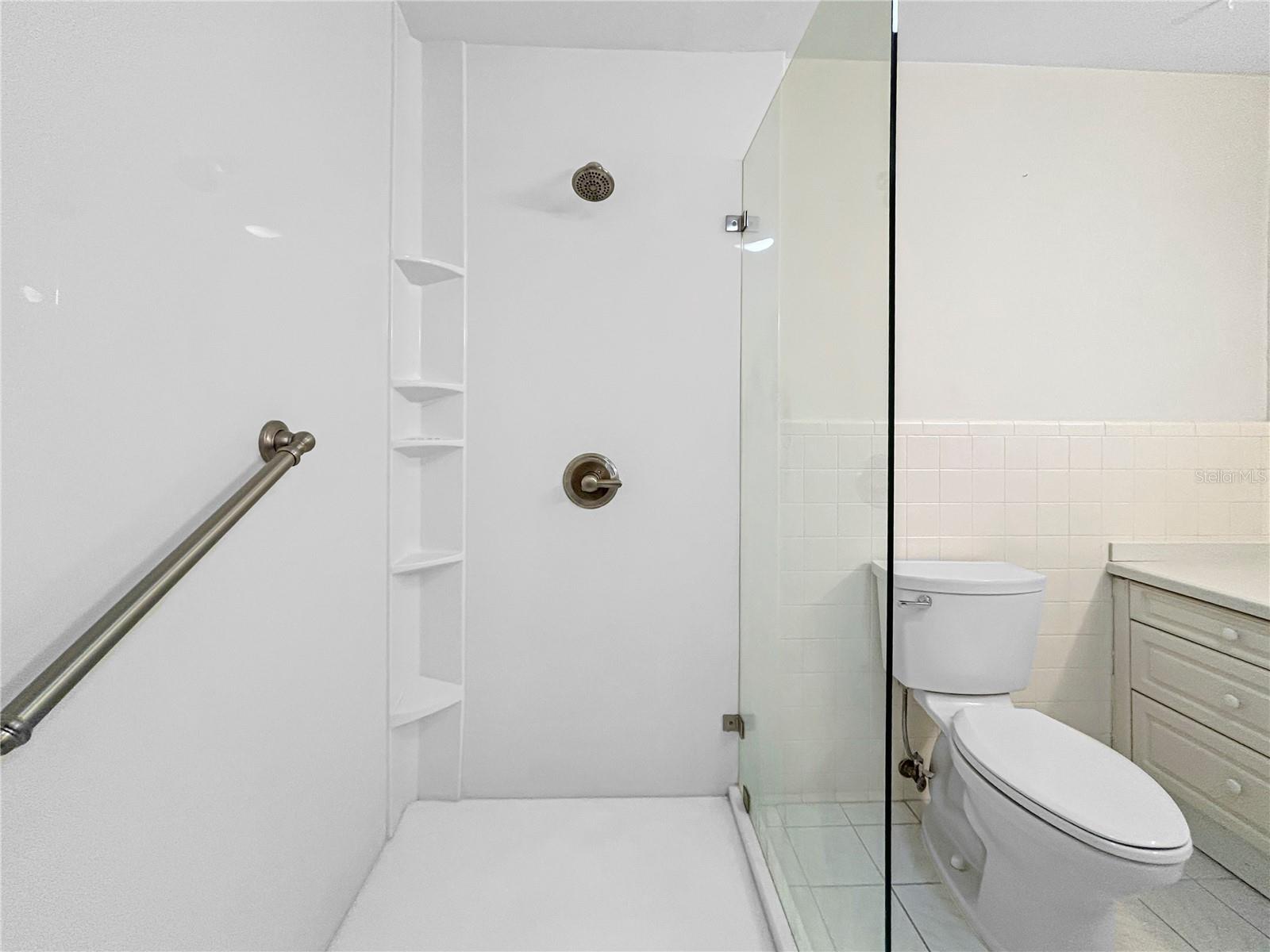 2710 JEWEL RD, BELLEAIR BLUFFS, FL, 33770