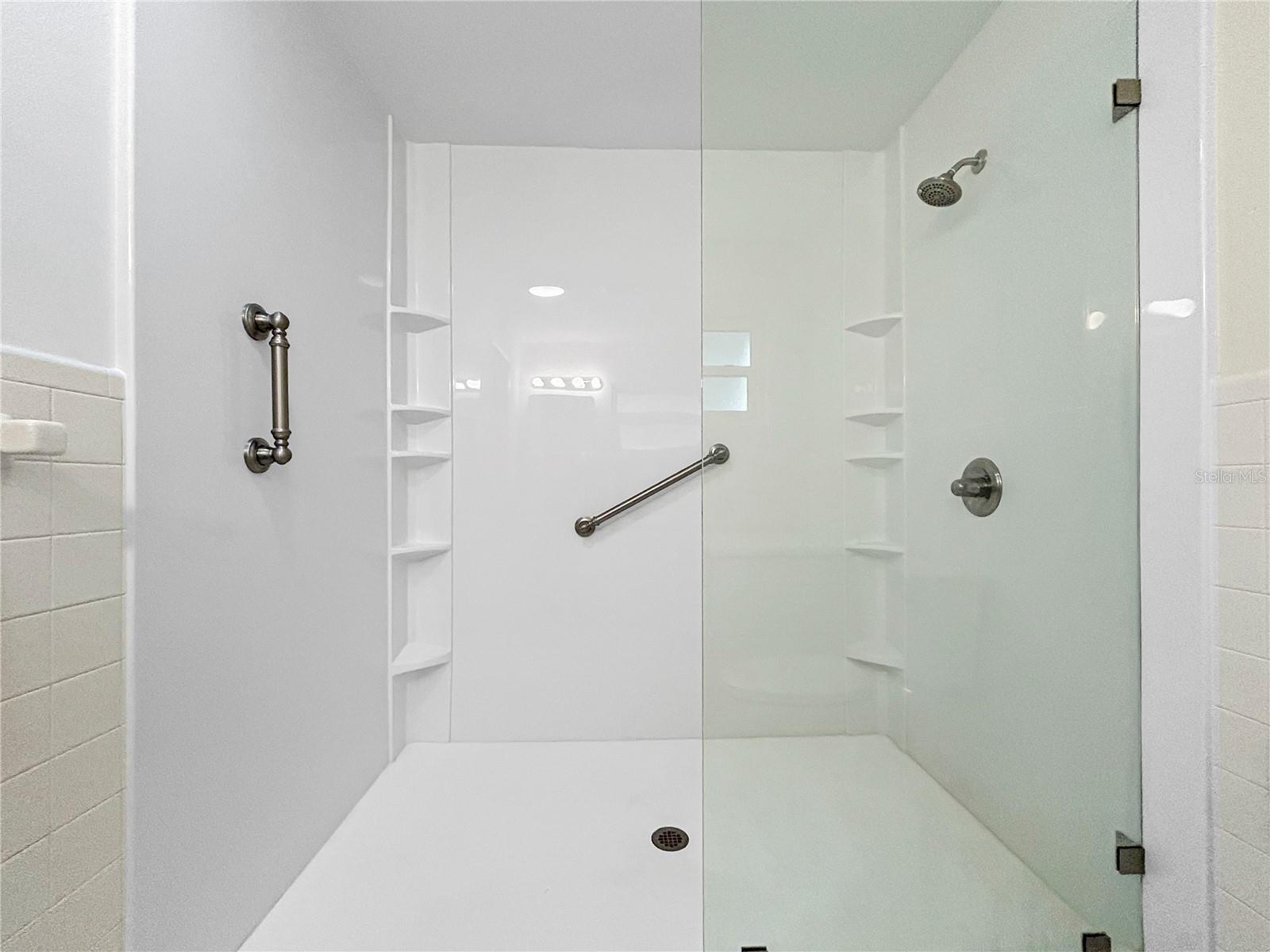 2710 JEWEL RD, BELLEAIR BLUFFS, FL, 33770