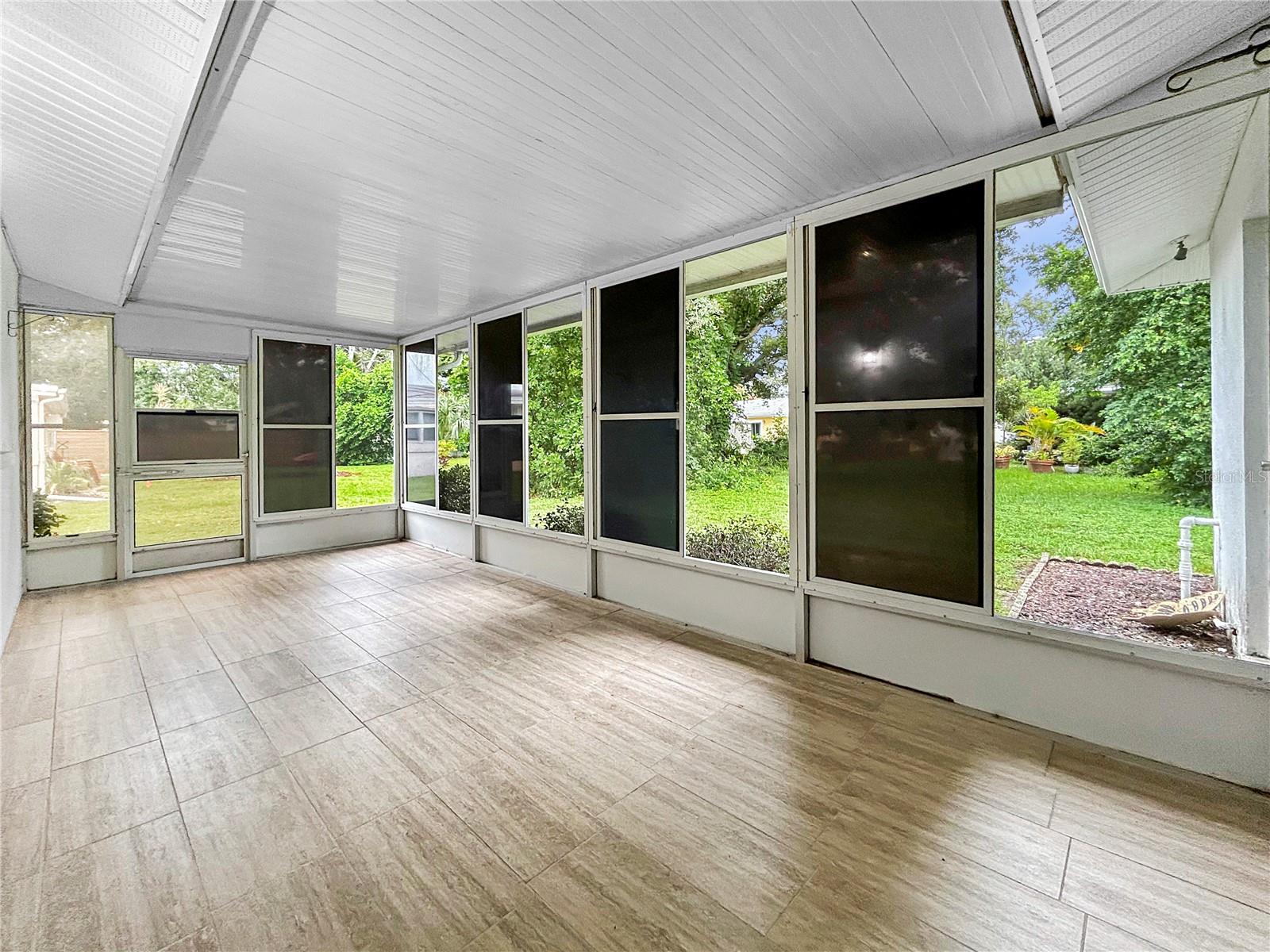 2710 JEWEL RD, BELLEAIR BLUFFS, FL, 33770