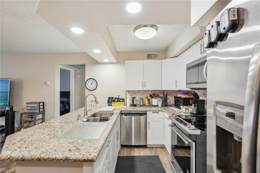 5321 SUMMERLIN RD #2108, FORT MYERS, FL, 33919