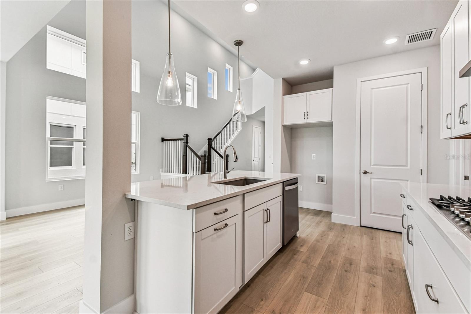 648 ALLORA AVE, NOKOMIS, FL, 34275