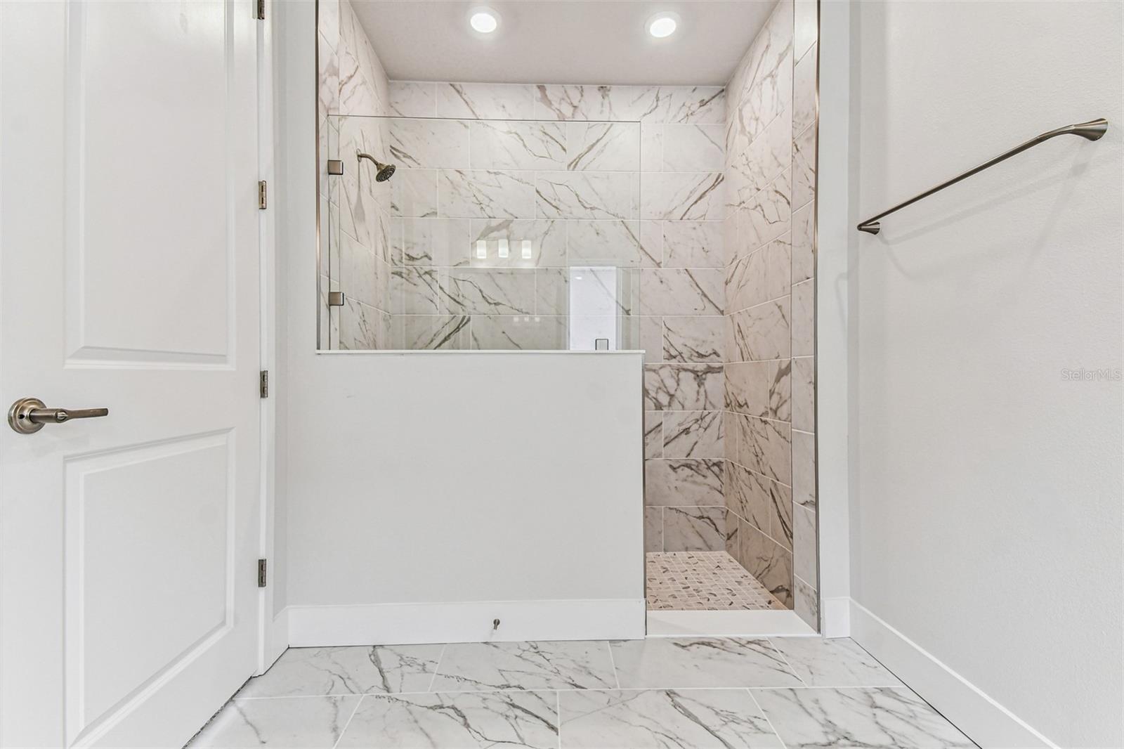 648 ALLORA AVE, NOKOMIS, FL, 34275