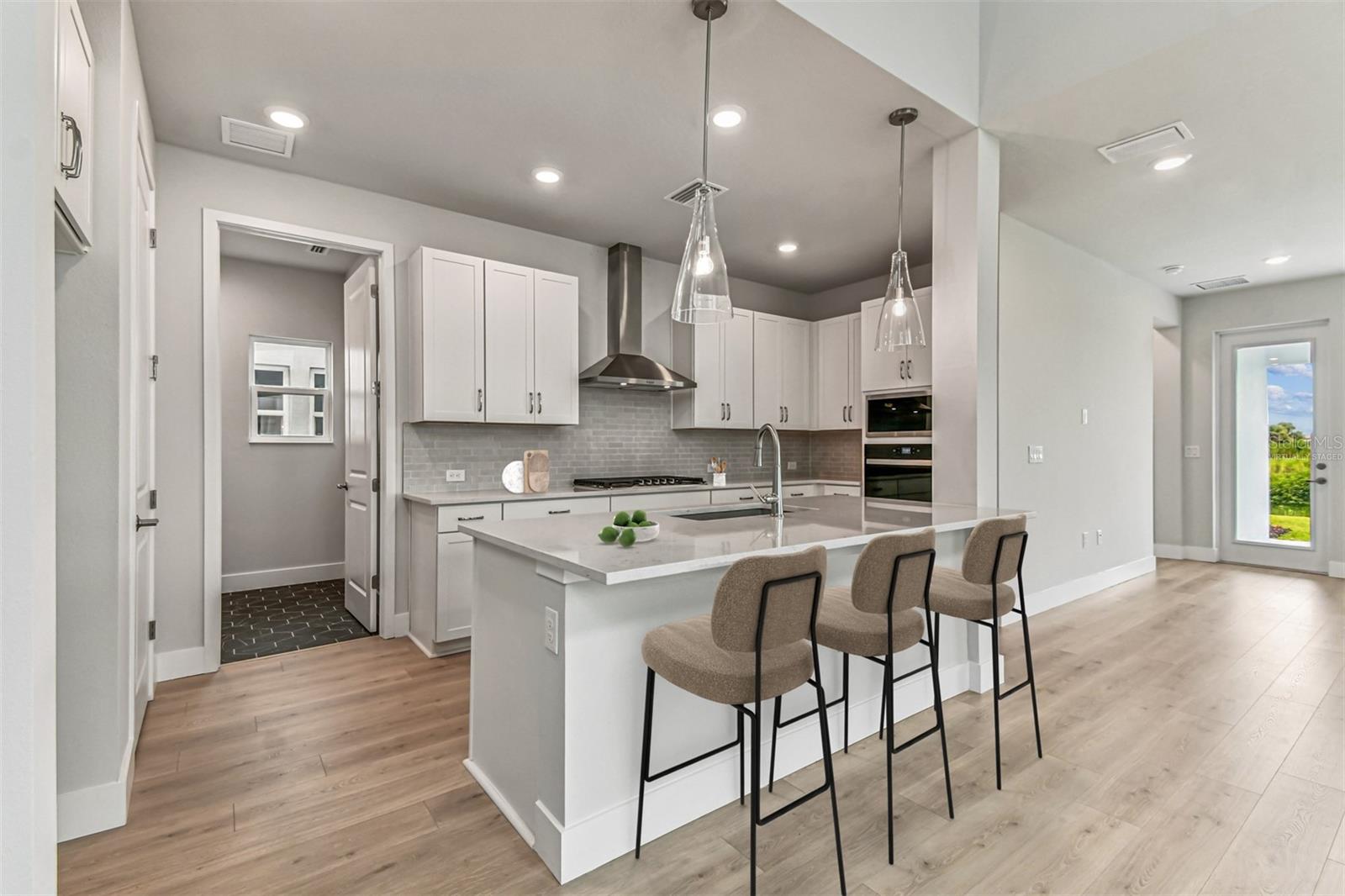 648 ALLORA AVE, NOKOMIS, FL, 34275