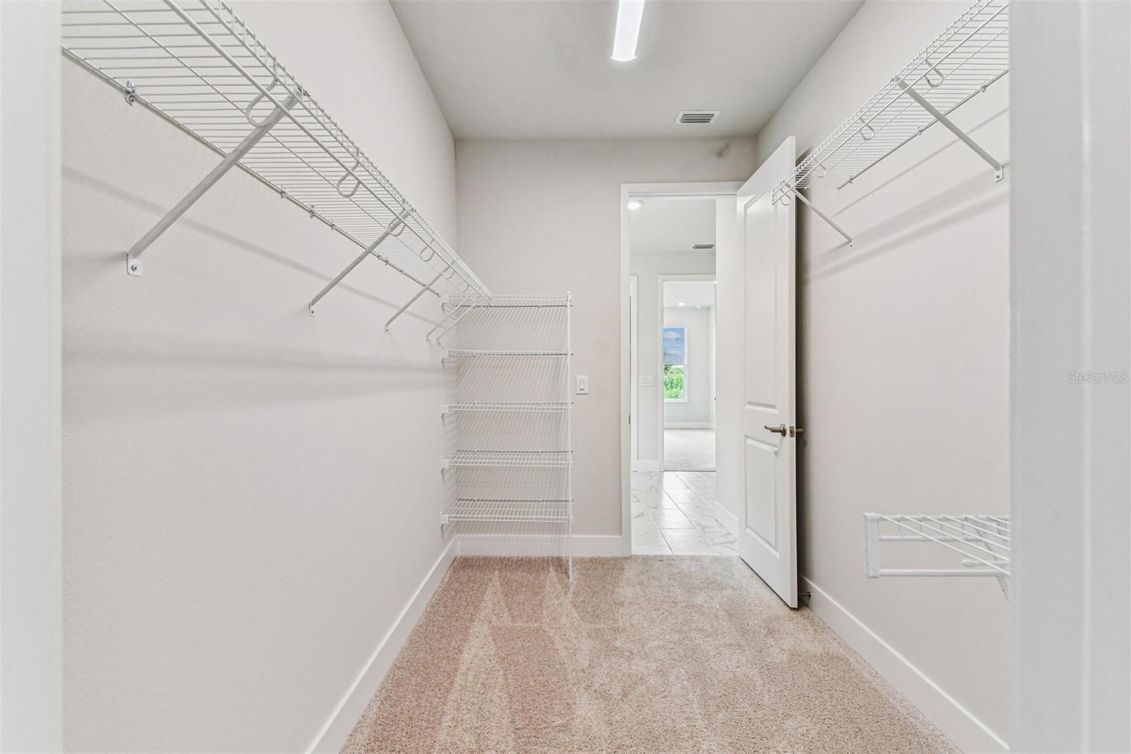 648 ALLORA AVE, NOKOMIS, FL, 34275