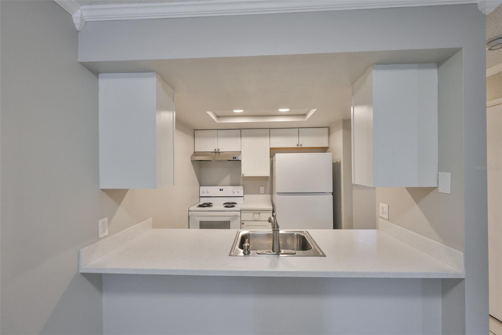 4801 W MCELROY AVE #D104, TAMPA, FL, 33611