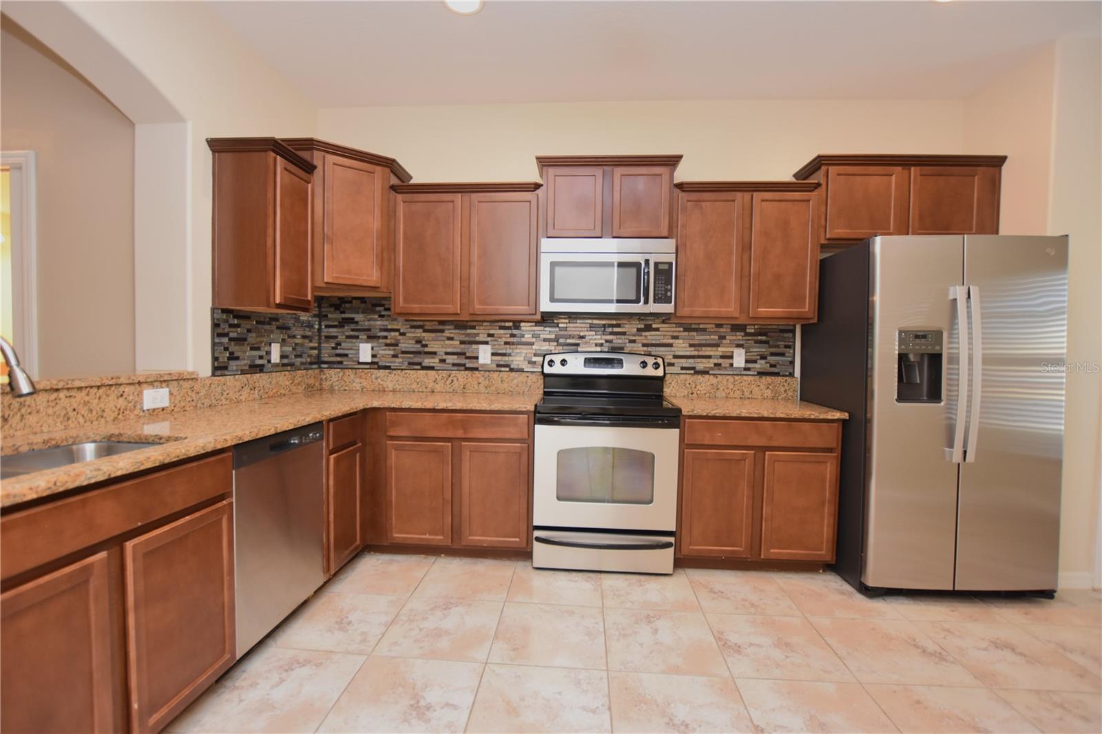 4052 MOUNTAIN CHESTNUT WAY, LAKELAND, FL, 33812