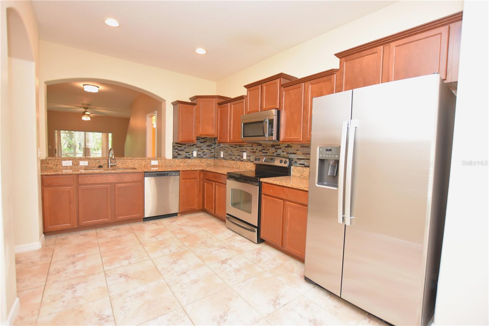 4052 MOUNTAIN CHESTNUT WAY, LAKELAND, FL, 33812