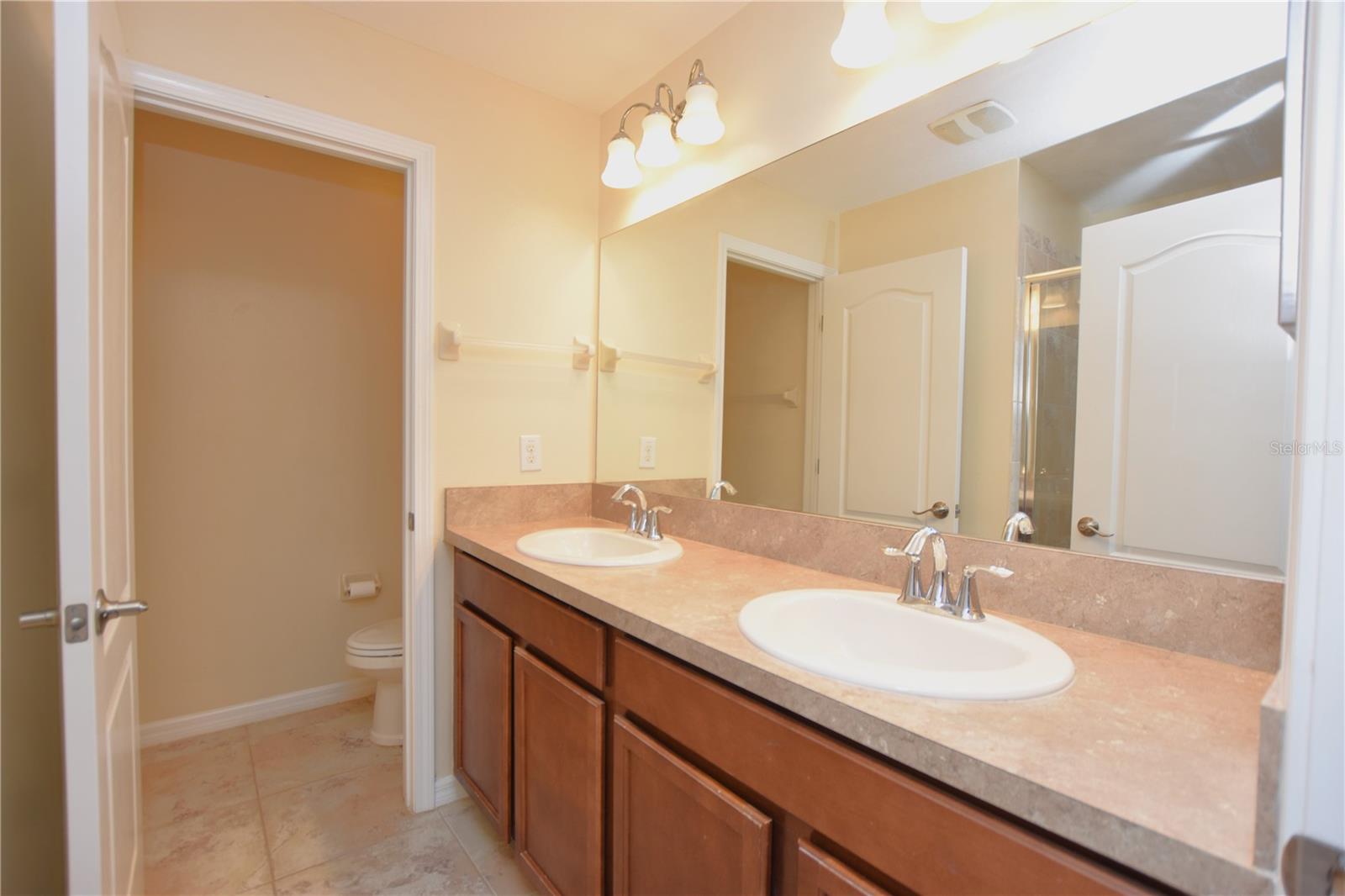 4052 MOUNTAIN CHESTNUT WAY, LAKELAND, FL, 33812