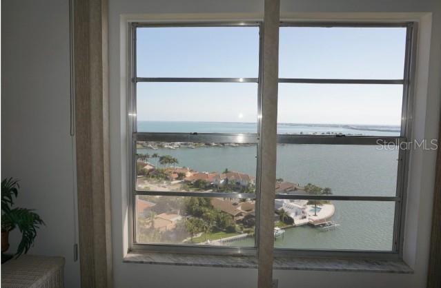 4900 BRITTANY DR S #1812, ST PETERSBURG, FL, 33715