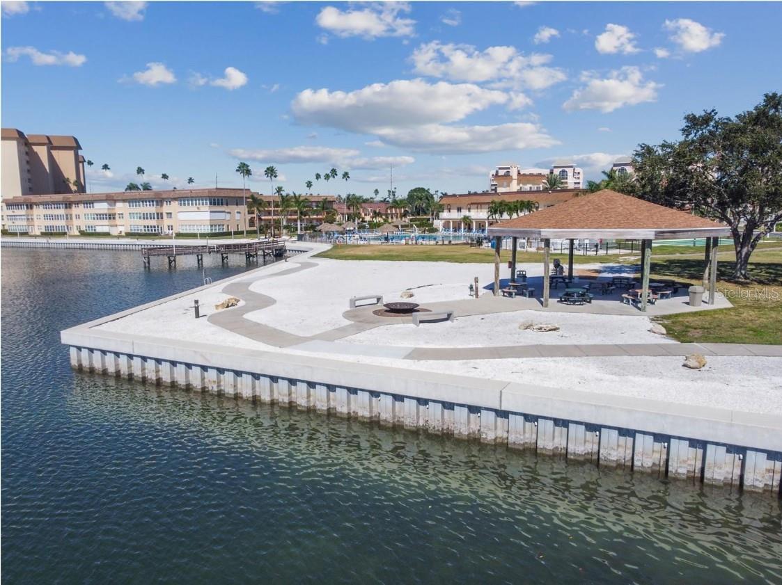 4900 BRITTANY DR S #1812, ST PETERSBURG, FL, 33715