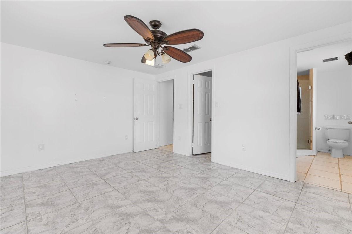 281 SEMINOLE BLVD NW, PORT CHARLOTTE, FL, 33952