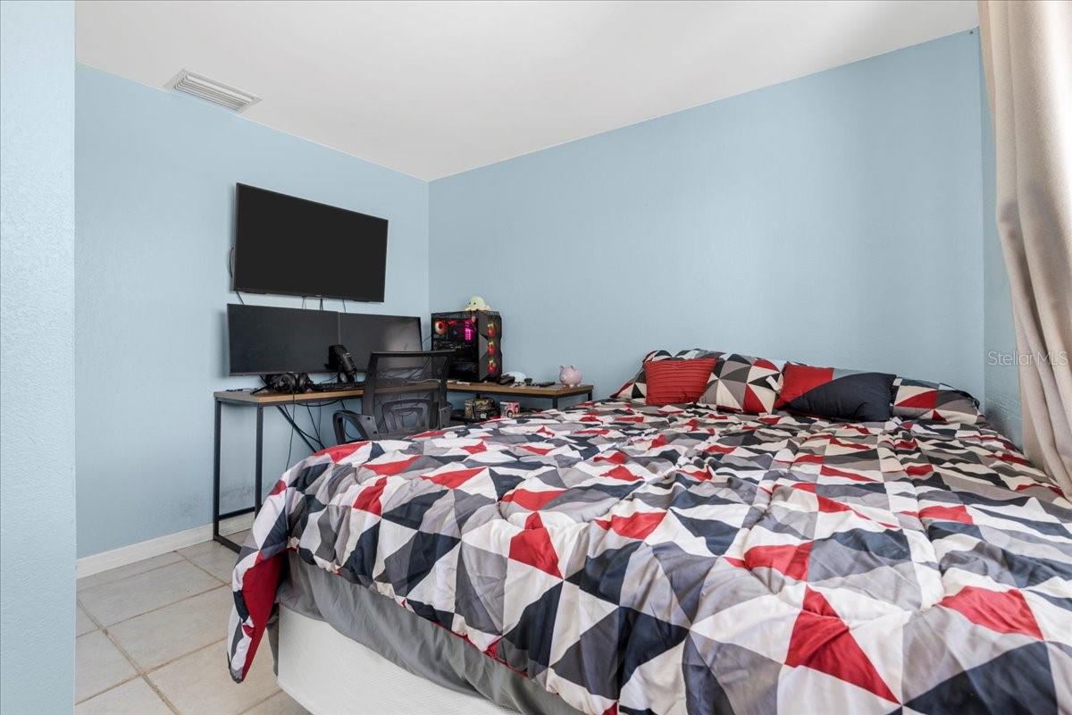 281 SEMINOLE BLVD NW, PORT CHARLOTTE, FL, 33952