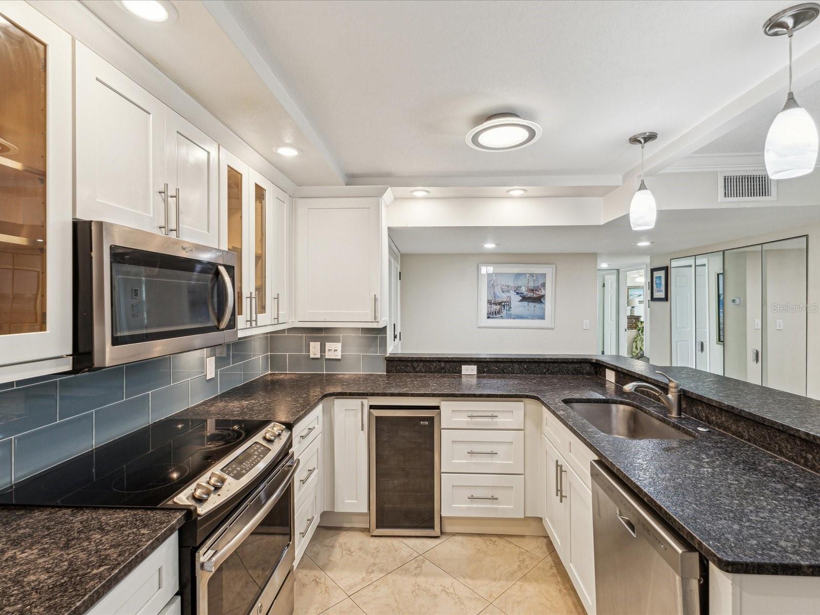 1400 GULF BLVD #701, CLEARWATER BEACH, FL, 33767