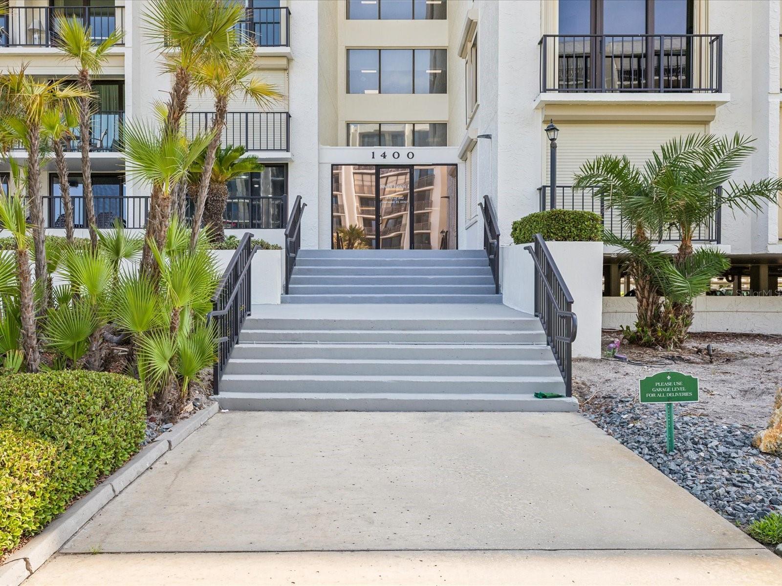 1400 GULF BLVD #701, CLEARWATER BEACH, FL, 33767