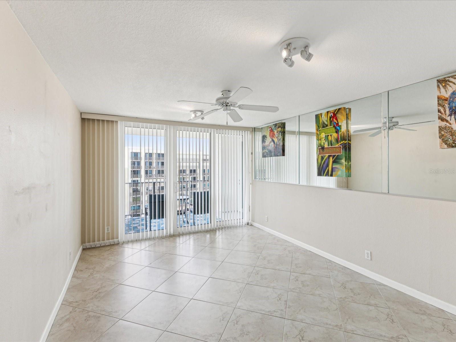 1400 GULF BLVD #701, CLEARWATER BEACH, FL, 33767