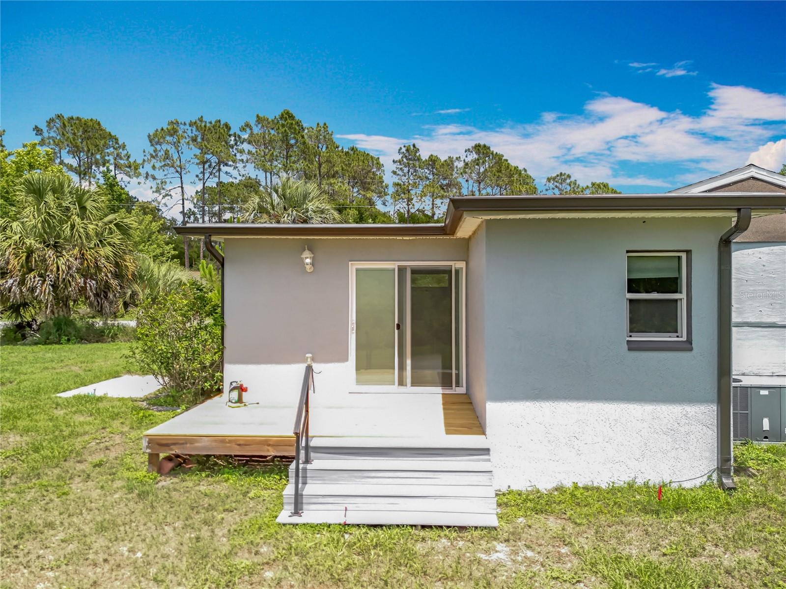 9506 NUMBER TWO RD, HOWEY IN THE HILLS, FL, 34737