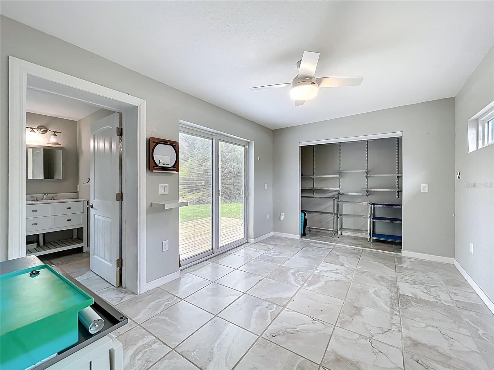 9506 NUMBER TWO RD, HOWEY IN THE HILLS, FL, 34737