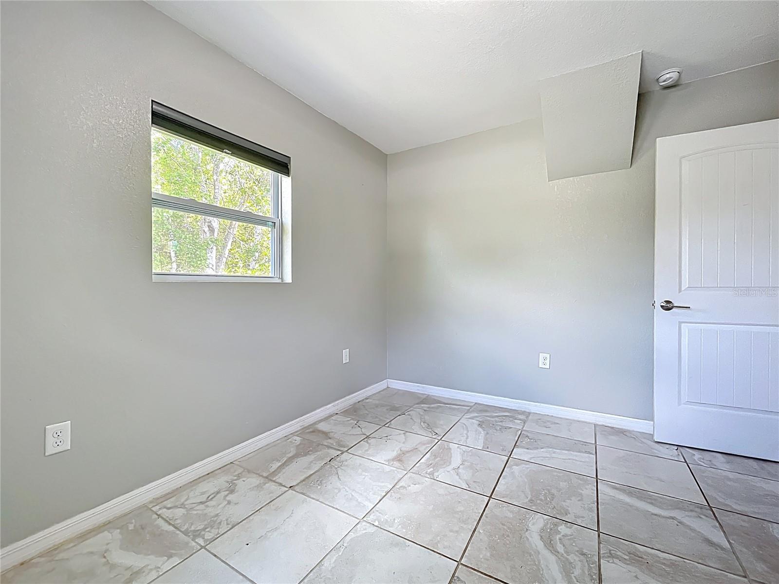 9506 NUMBER TWO RD, HOWEY IN THE HILLS, FL, 34737