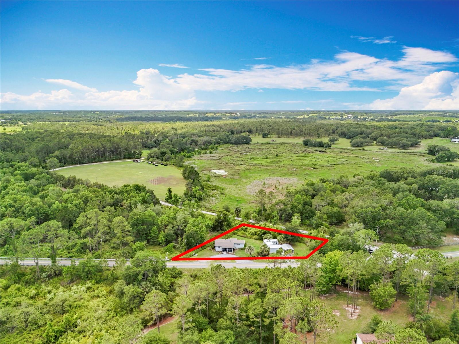 9506 NUMBER TWO RD, HOWEY IN THE HILLS, FL, 34737