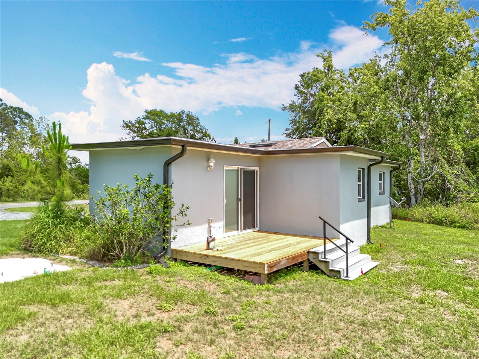 9506 NUMBER TWO RD, HOWEY IN THE HILLS, FL, 34737