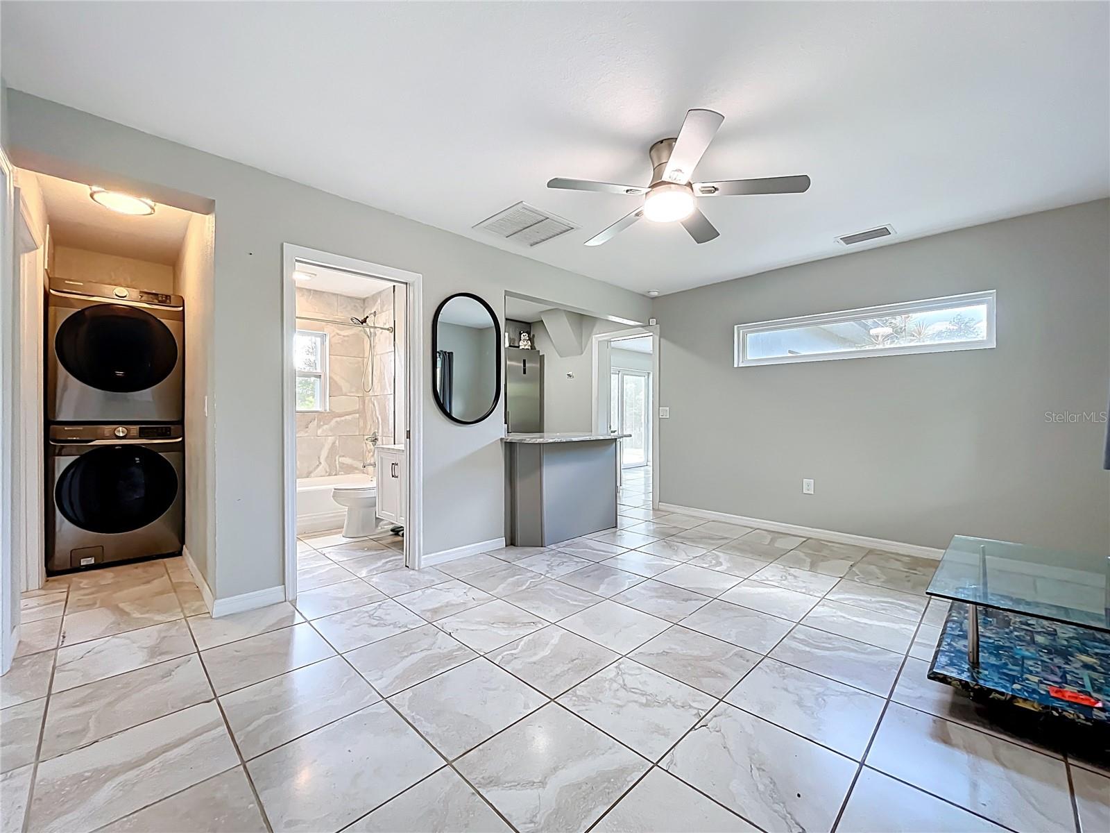 9506 NUMBER TWO RD, HOWEY IN THE HILLS, FL, 34737