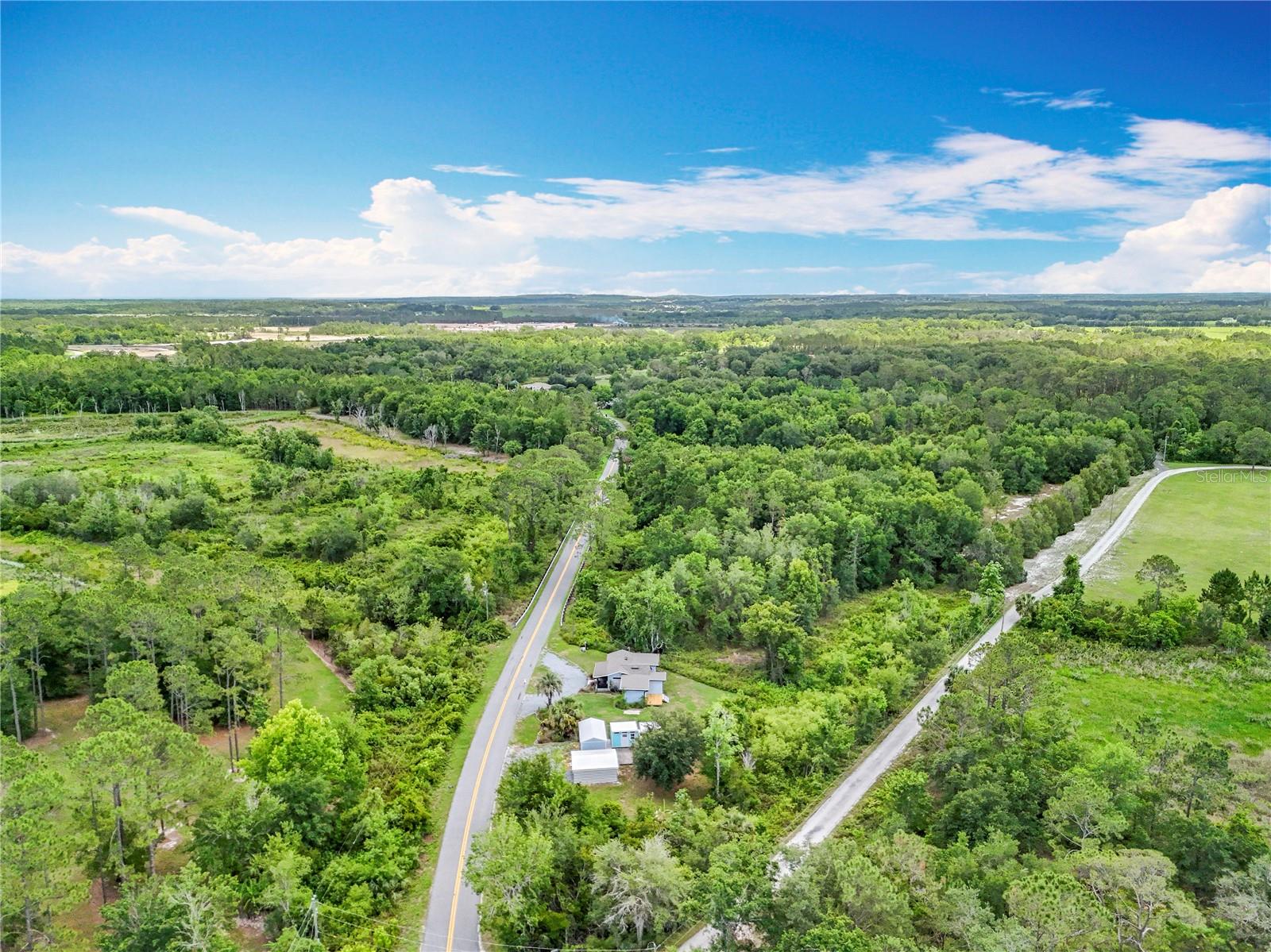 9506 NUMBER TWO RD, HOWEY IN THE HILLS, FL, 34737