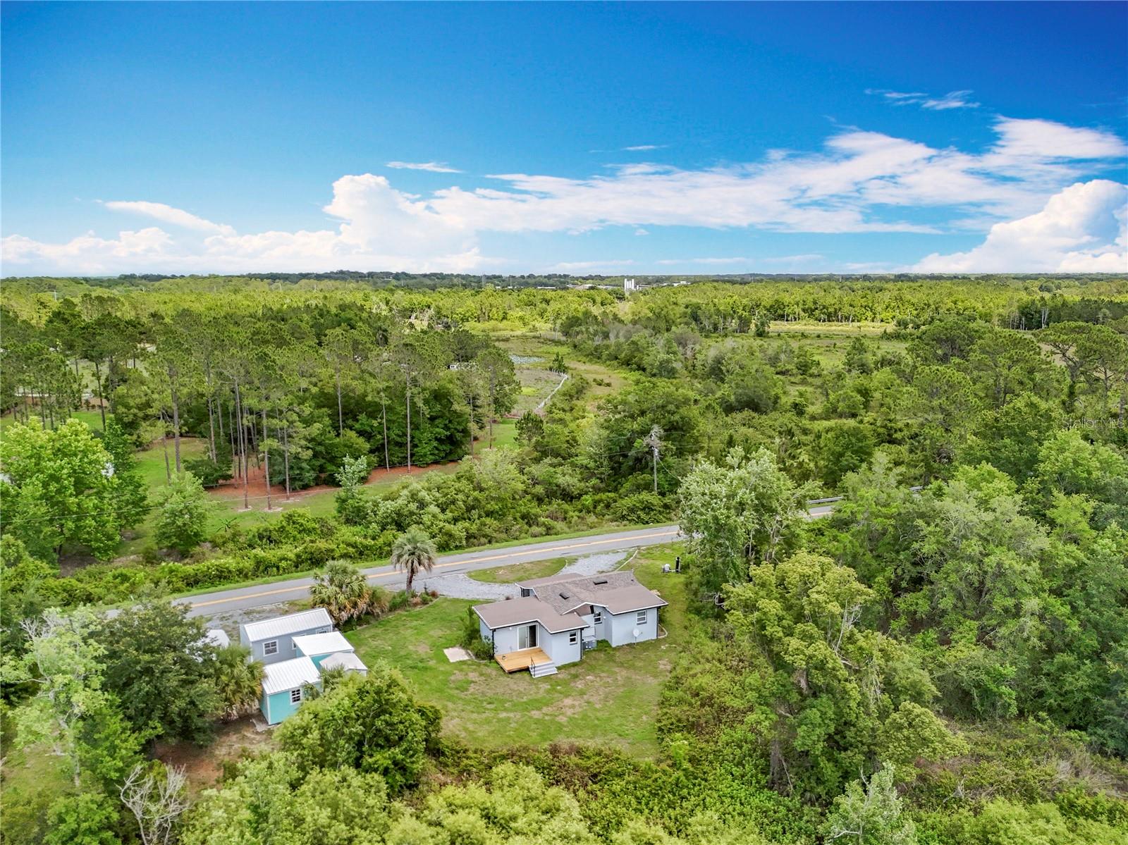 9506 NUMBER TWO RD, HOWEY IN THE HILLS, FL, 34737