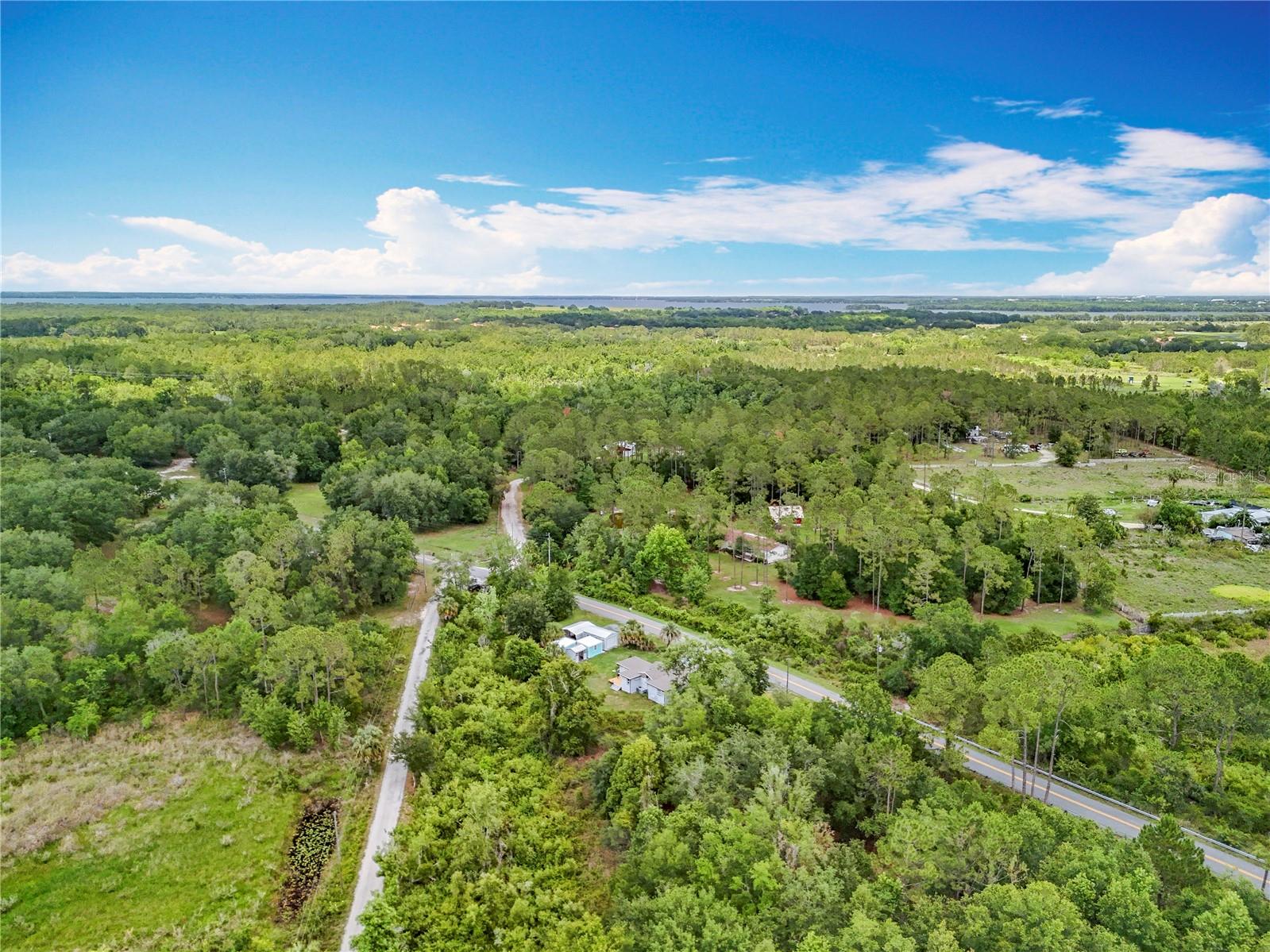 9506 NUMBER TWO RD, HOWEY IN THE HILLS, FL, 34737