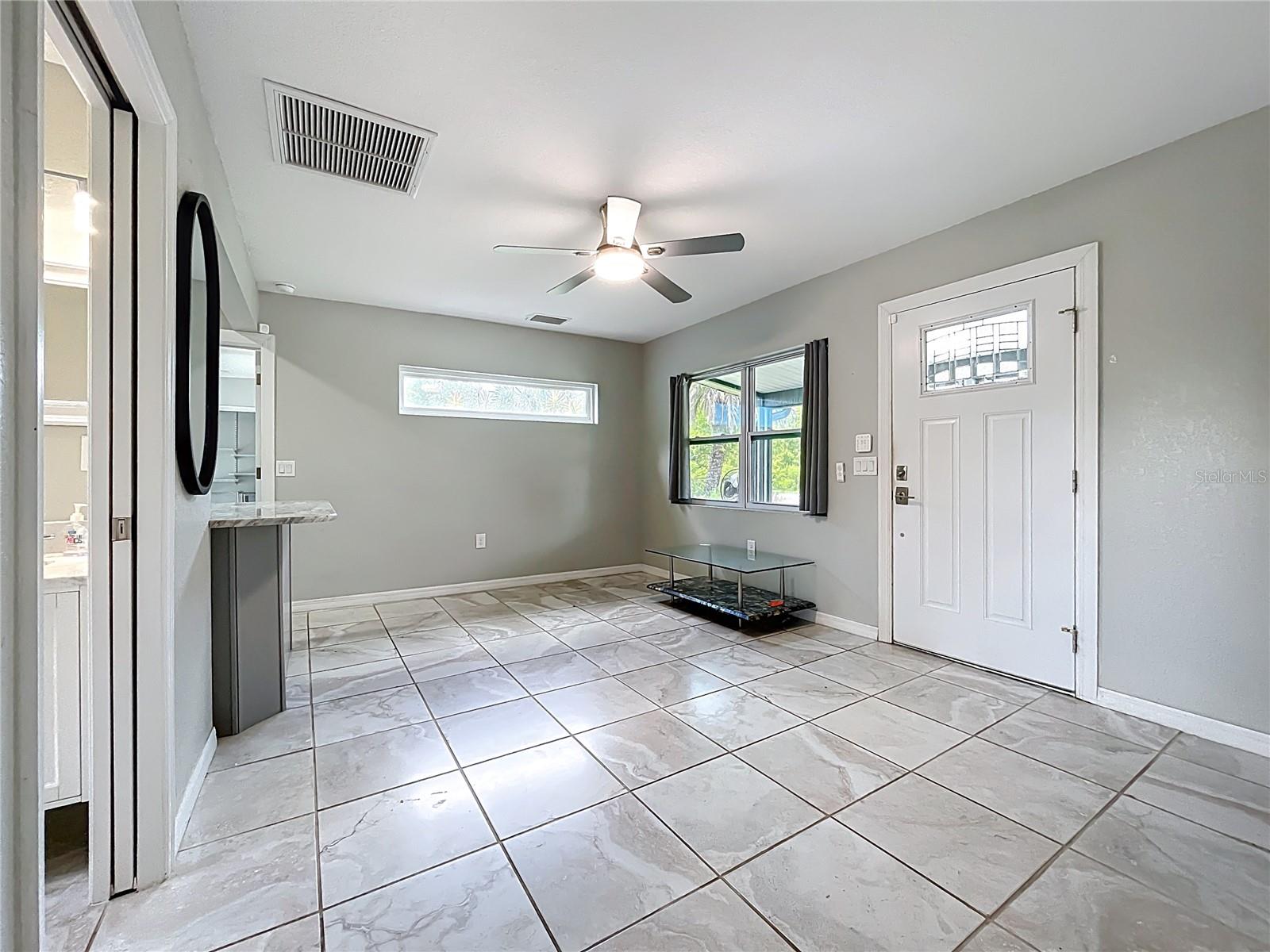 9506 NUMBER TWO RD, HOWEY IN THE HILLS, FL, 34737