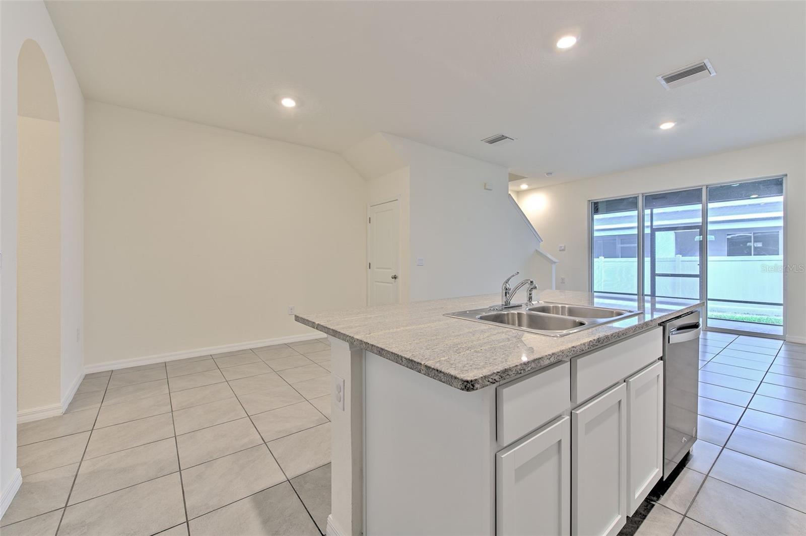 2882 PEONY PRAIRIE LN, WESLEY CHAPEL, FL, 33543