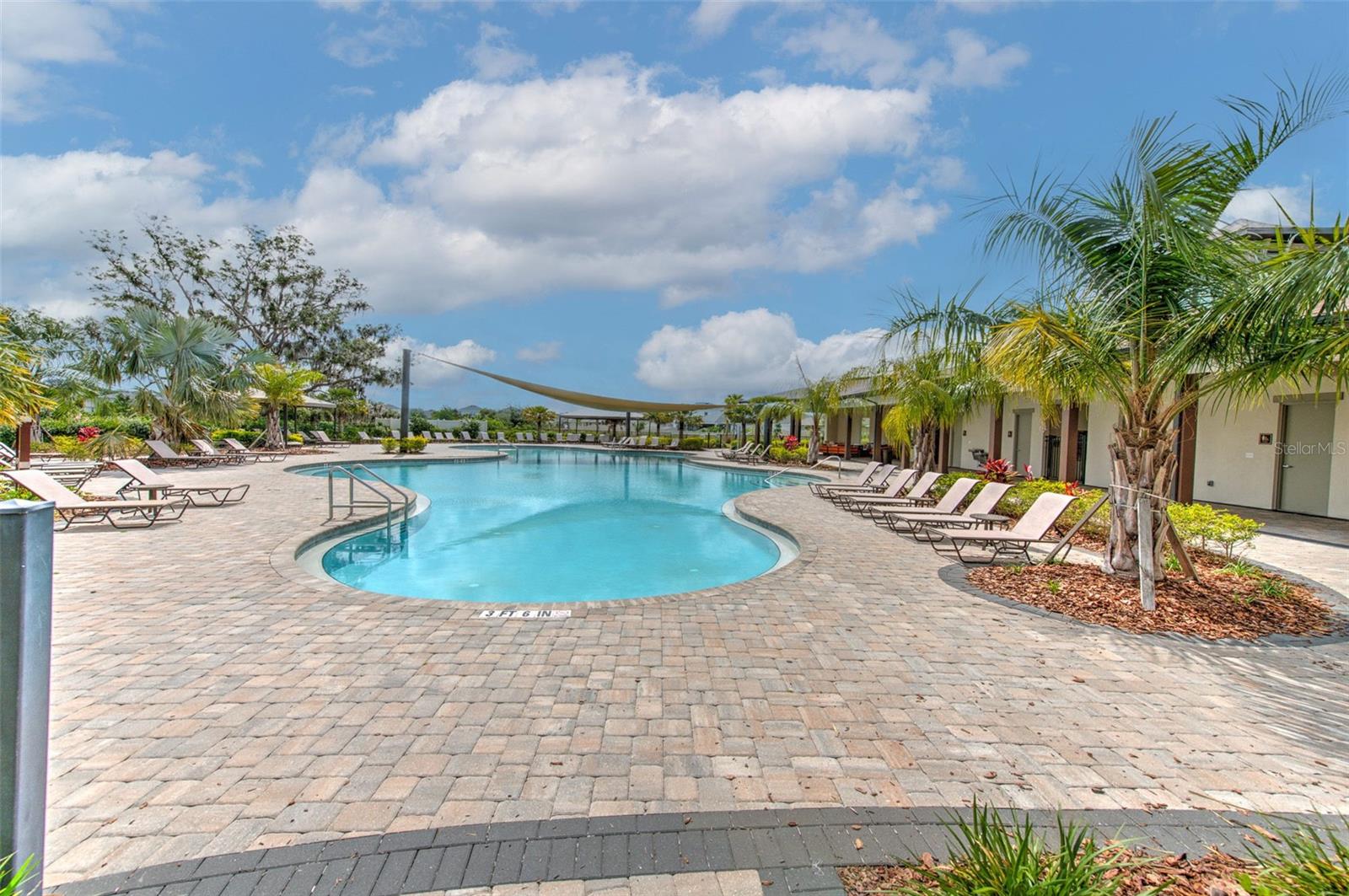 2882 PEONY PRAIRIE LN, WESLEY CHAPEL, FL, 33543