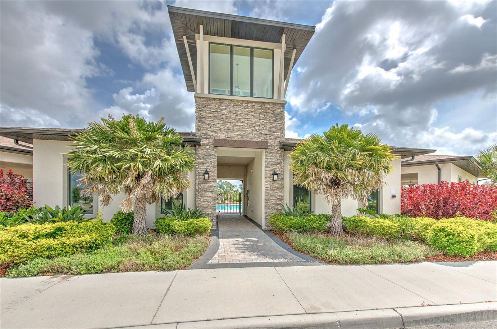 2882 PEONY PRAIRIE LN, WESLEY CHAPEL, FL, 33543