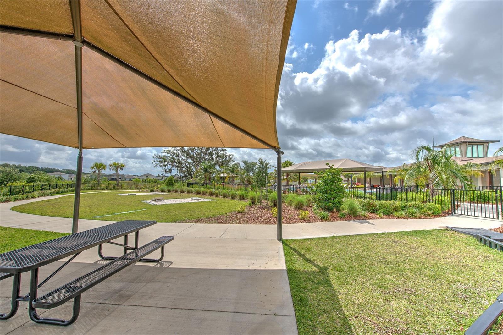 2882 PEONY PRAIRIE LN, WESLEY CHAPEL, FL, 33543