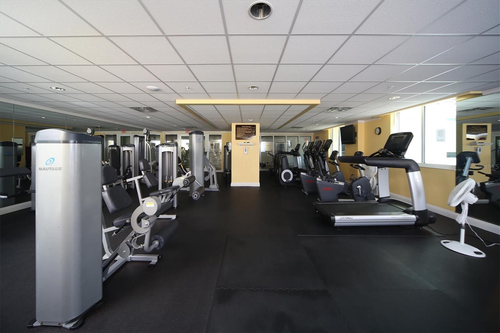 800 N TAMIAMI TRL #604, SARASOTA, FL, 34236